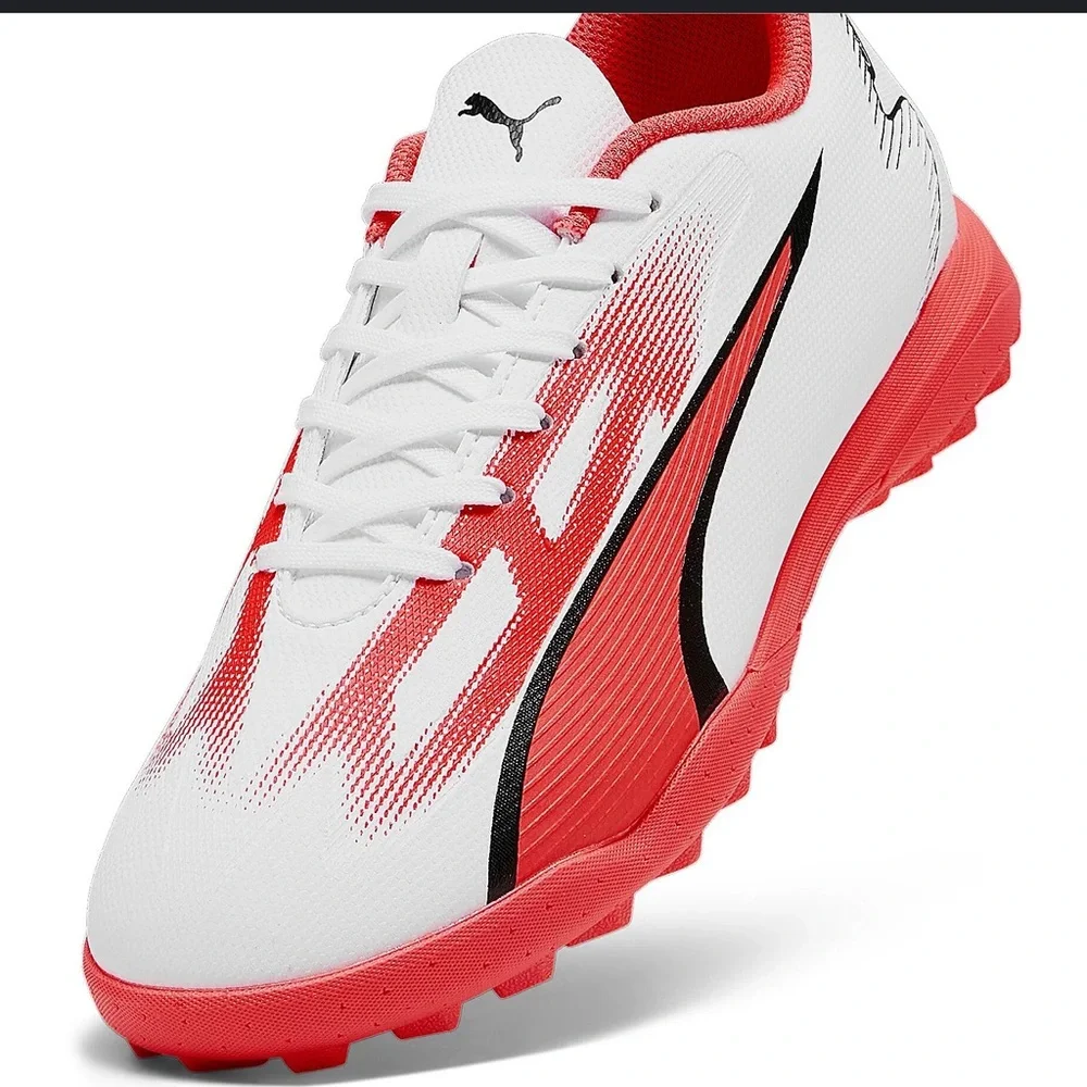 Puma dynamic sneakers